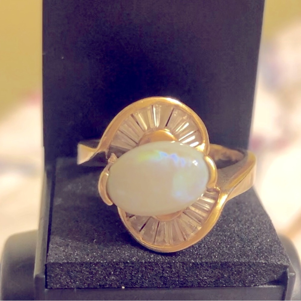 14k Real Gold With Diamonds